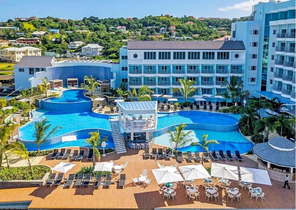 Harbor Club, Curio Collection by Hilton